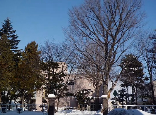 札幌市立白石小学校